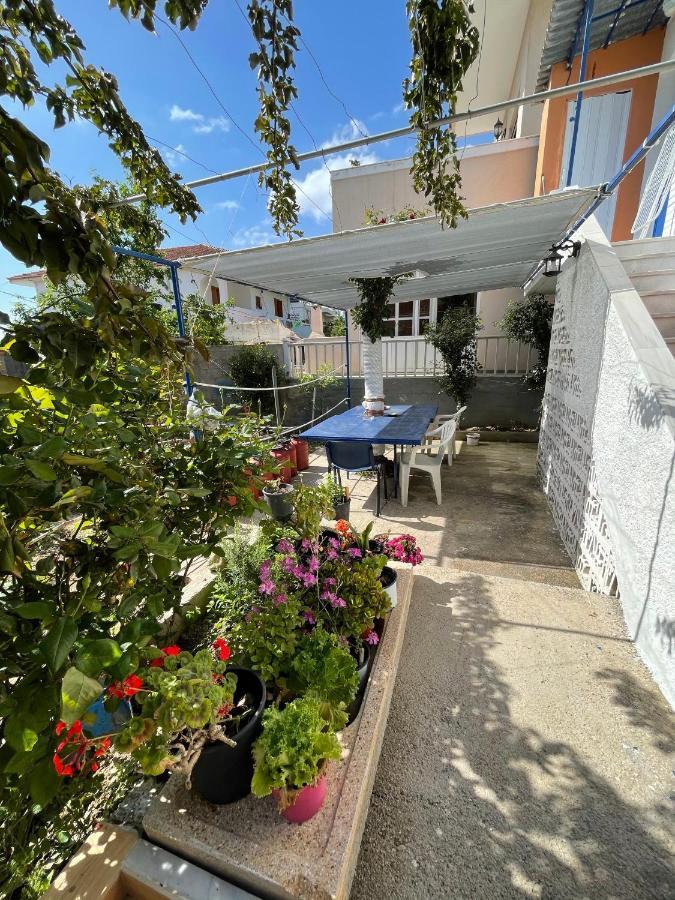 Penelope Apartment Vrontados Exterior photo
